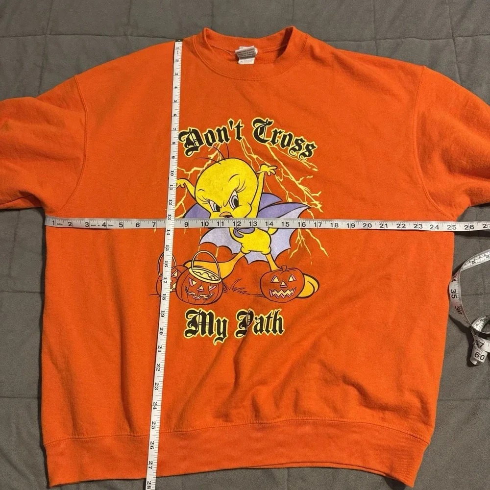 Vintage‎ Looney Tunes Tweety Bird Halloween XL Sweatshirt Don't Cross My Path